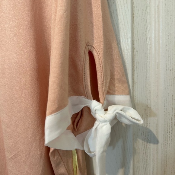 NWOT “MISIA” Layered Look Peach Colored Top Embroidered White Collar - Picture 5 of 6